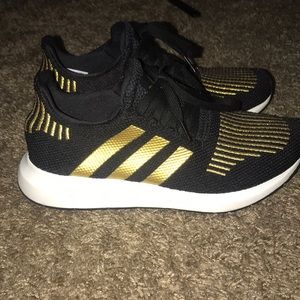 Brand new Adidas tennis shoes